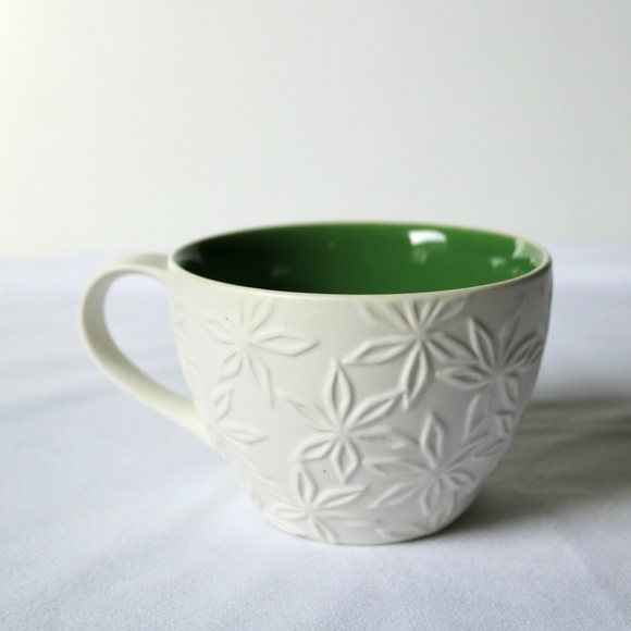Set of 2 Starbucks White & Green Coffee Tea Mugs Cups Embossed Flower 2008 - Picture 2 of 6